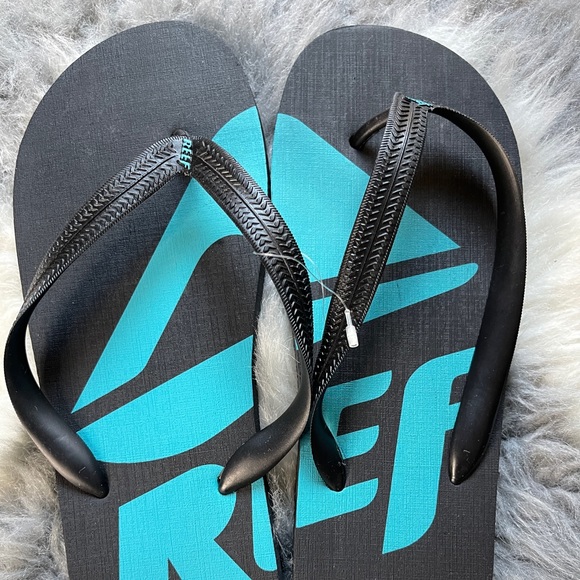 Reef flip flops NWOT - Picture 2 of 4